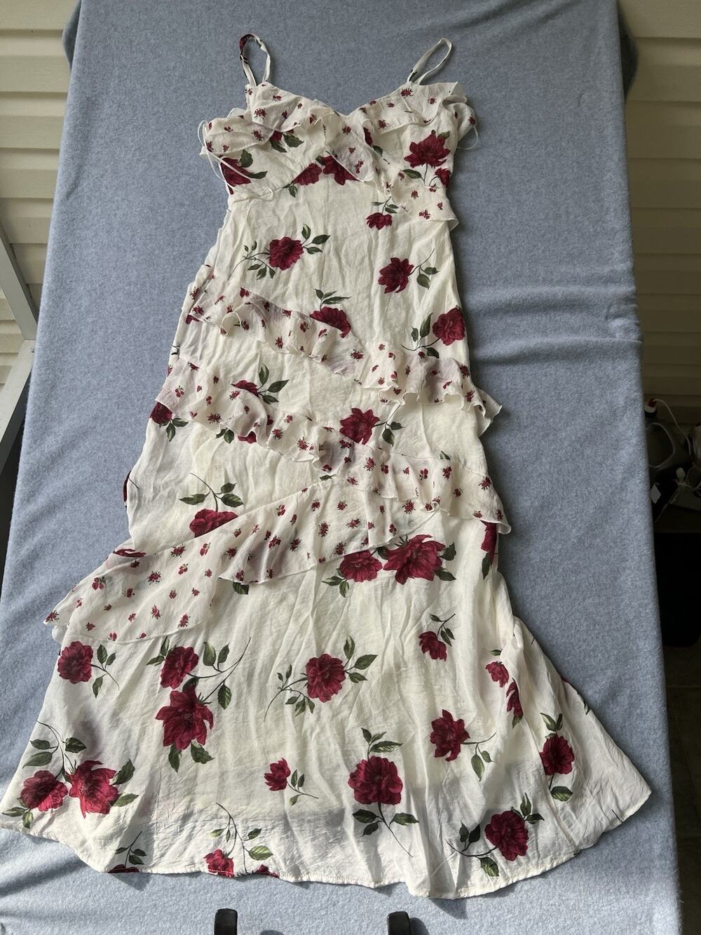 Jessica Simpson Floral Maxi Dress S Ivory Red Rose Ruffle Strappy Romantic